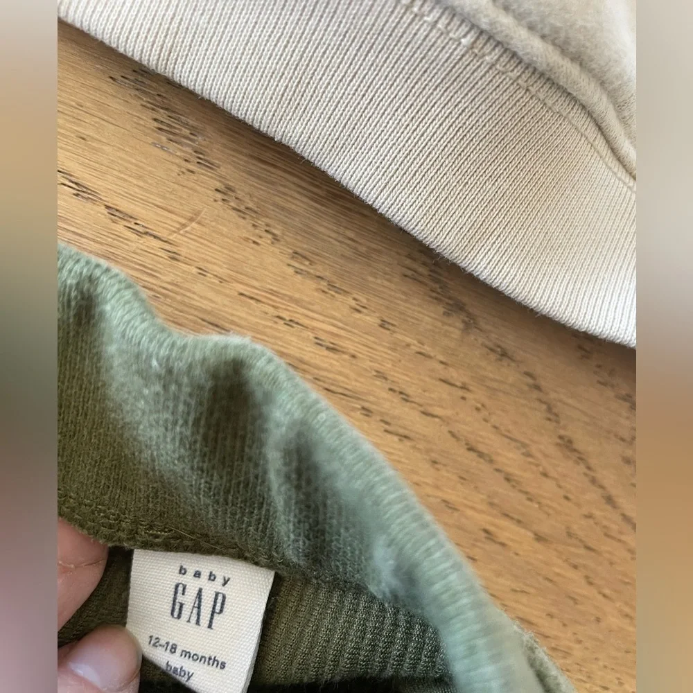 Gap sweat set